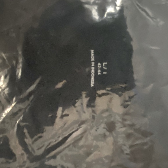 NWT Lands End | Men's Tall T-Shirt with Pocket - Picture 5 of 5